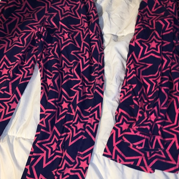 Two piece vs pajama set - Picture 2 of 4